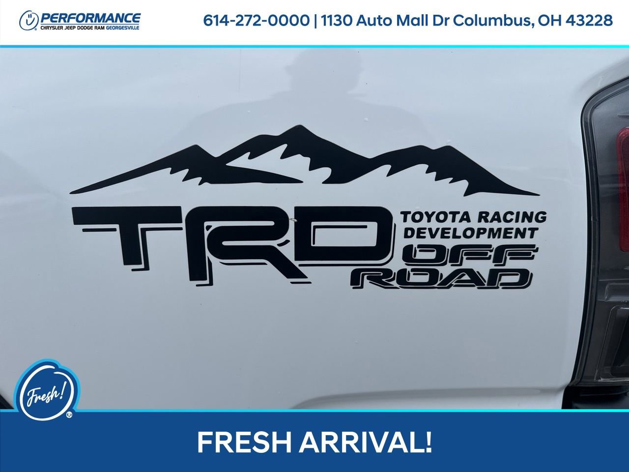 Used 2020 Toyota Tacoma TRD Sport image 12