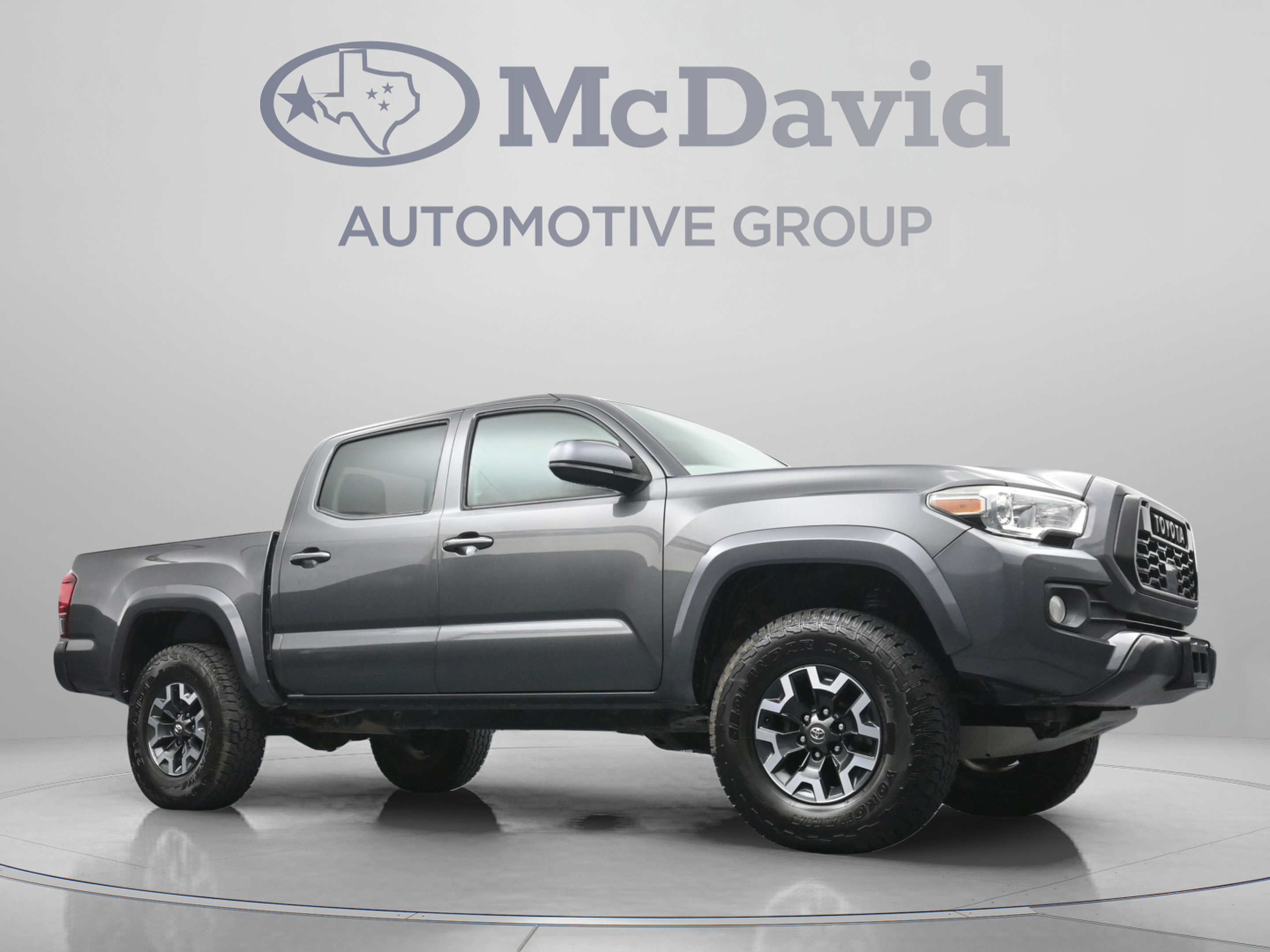 Used 2019 Toyota Tacoma SR5 AWD/4WD image 24