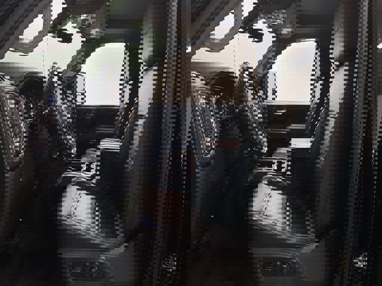 Used 2023 GMC Sierra 2500 Denali w/ Denali Ultimate Package AWD/4WD image 13