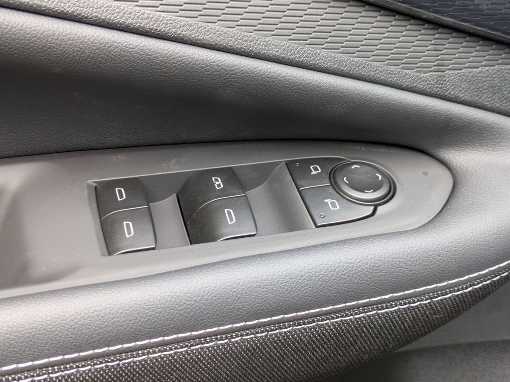 New 2026 Chevrolet Blazer EV LT FWD image 9