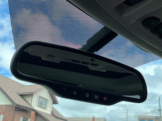 Used 2015 GMC Acadia SLT FWD image 17