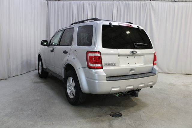 Used 2010 Ford Escape XLS AWD/4WD image 21