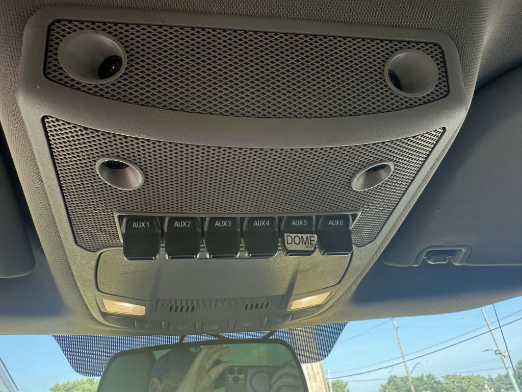 Used 2019 Ford F550 2WD Regular Cab Super Duty image 12