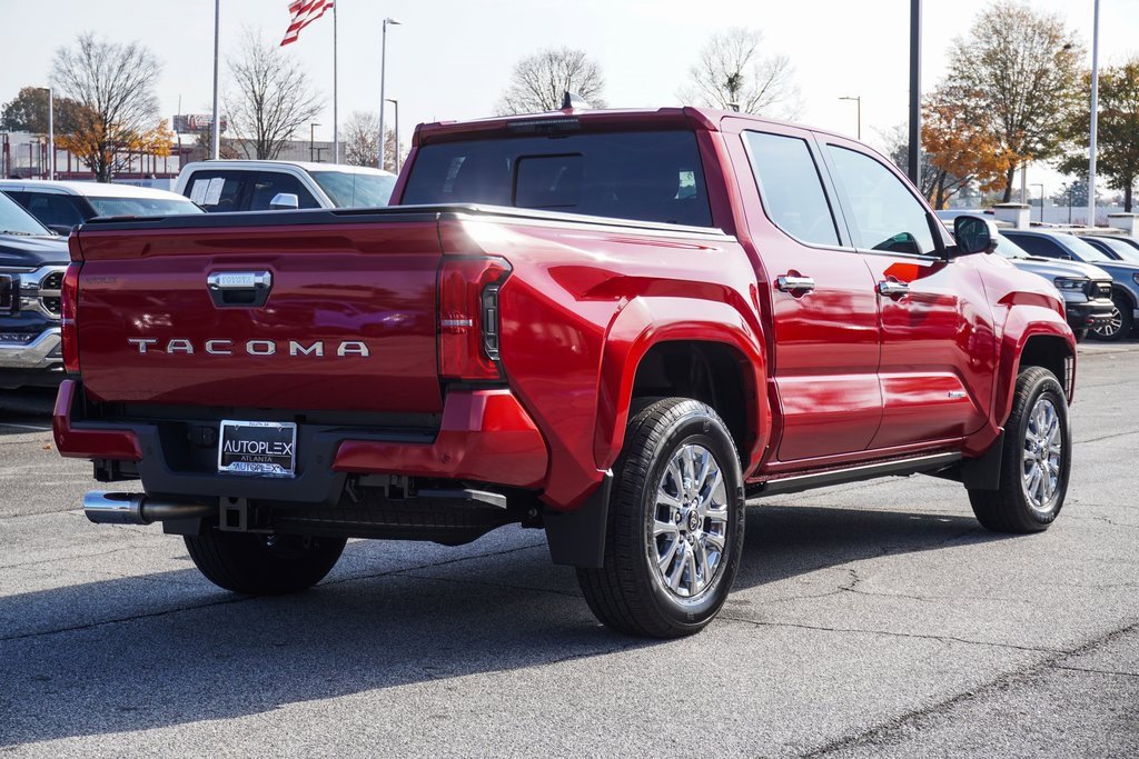 Used 2025 Toyota Tacoma Limited image 32