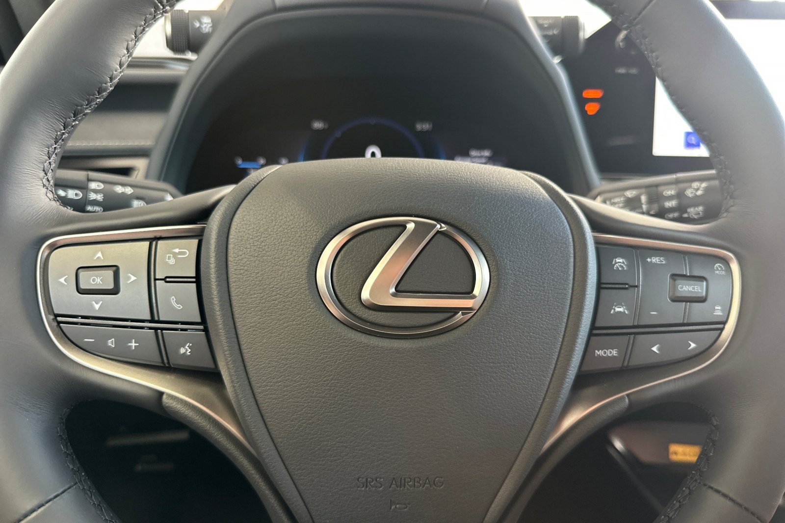 New 2026 Lexus UX 300h FWD w/ Accessory Package (P3) image 19