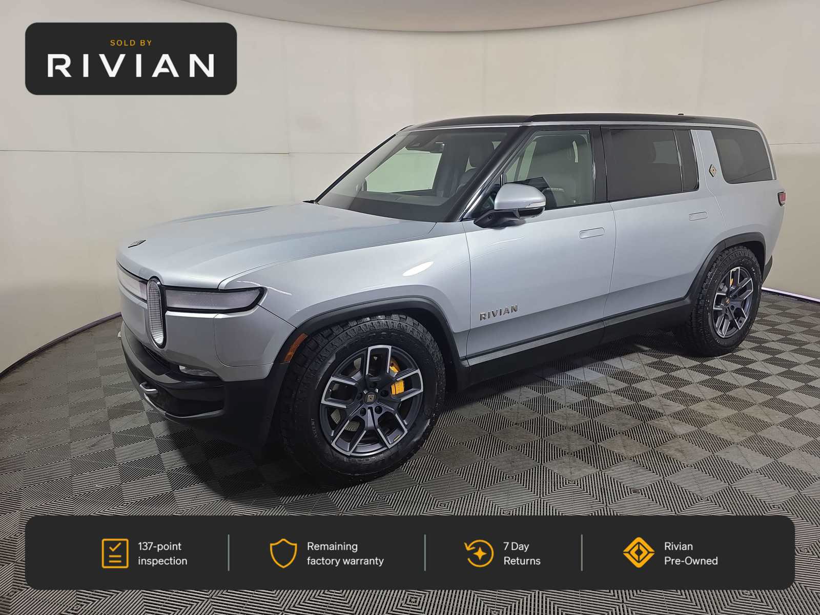 Used 2023 Rivian R1S Adventure Quad AWD/4WD image 1