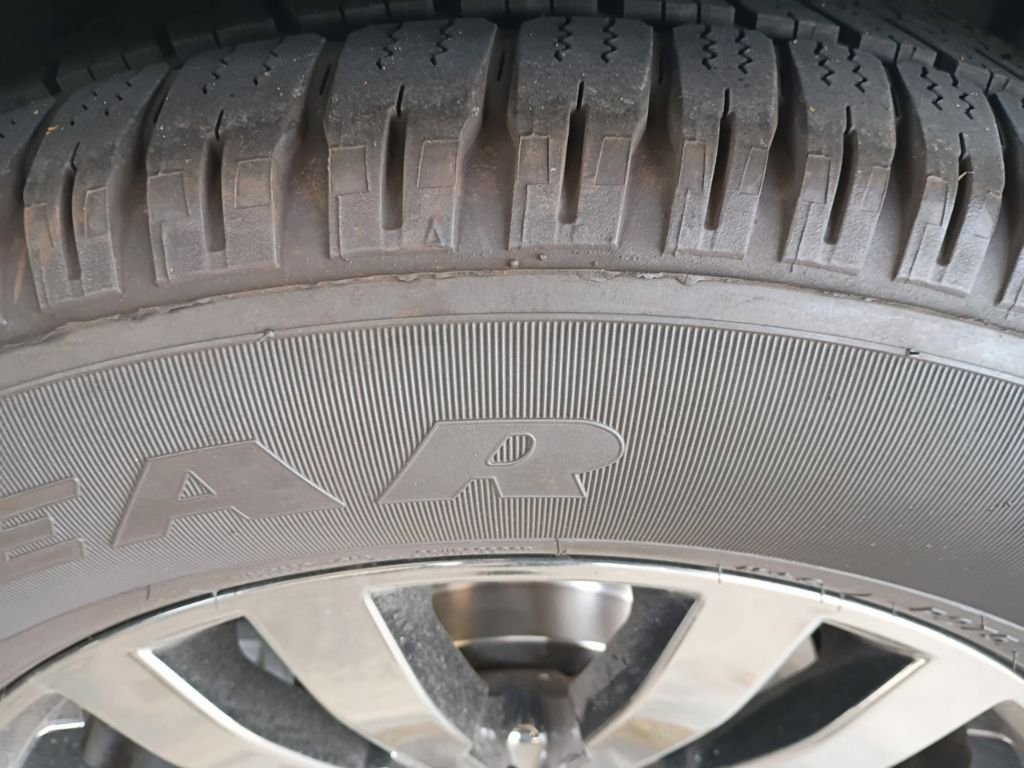 Used 2018 Nissan Armada Platinum w/ Captain Seat Package image 24