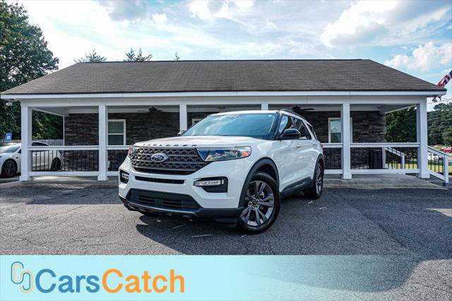 Used 2023 Ford Explorer XLT w/ Equipment Group 202A RWD image 1