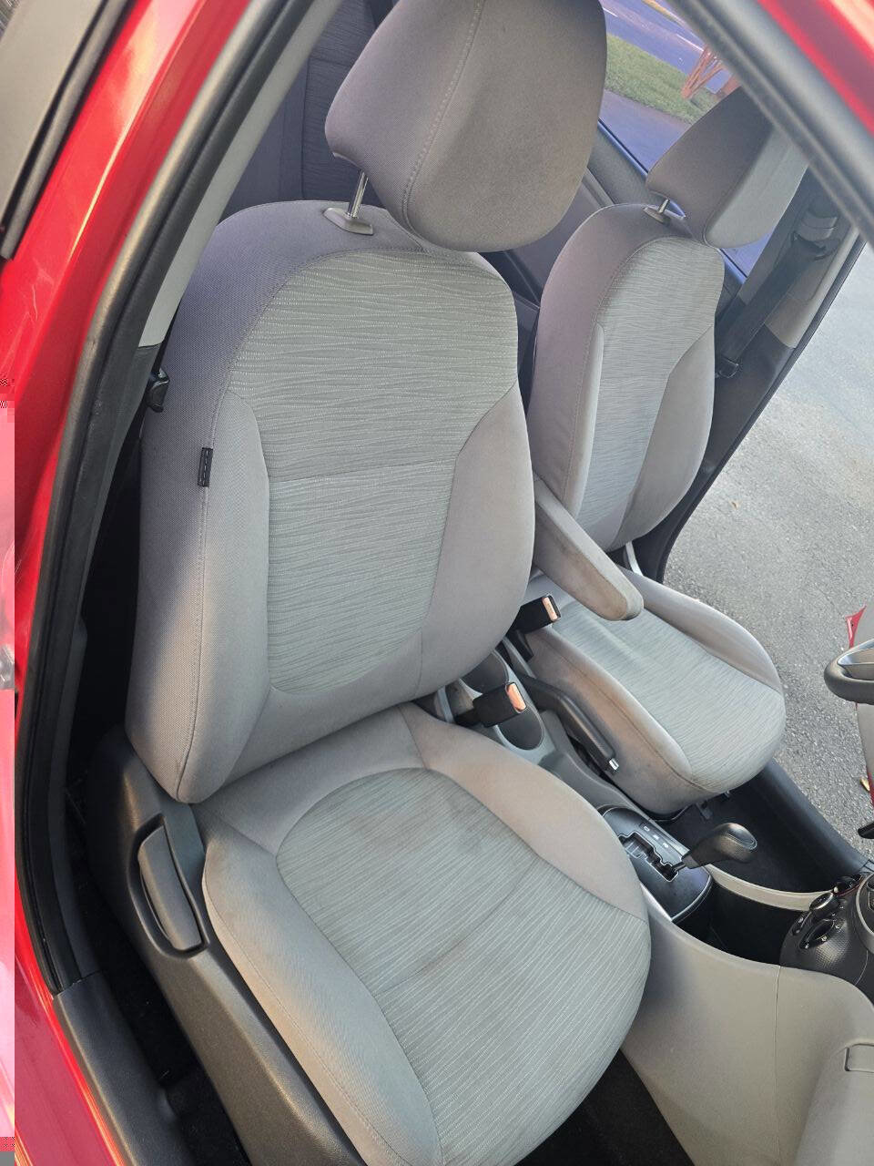 Used 2017 Hyundai Accent SE FWD image 18