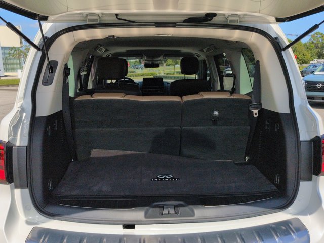 Used 2023 INFINITI QX80 Premium Select w/ Cargo Package AWD/4WD image 13