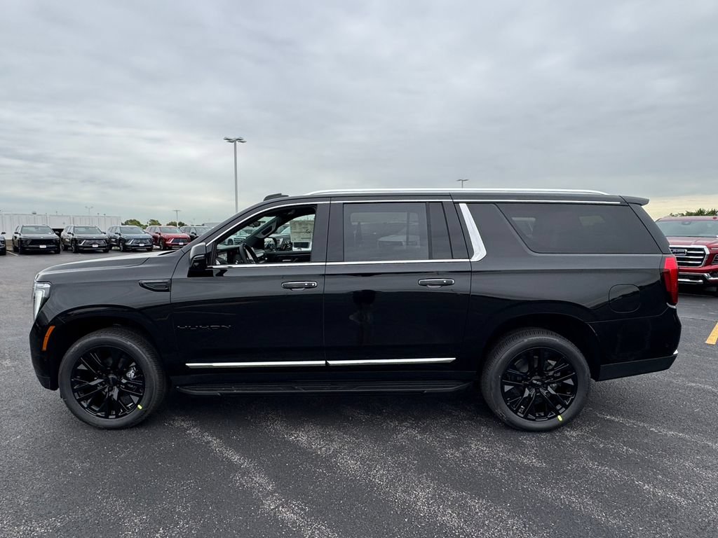 New 2026 GMC Yukon XL Elevation w/ Elevation Premium Package AWD/4WD image 10