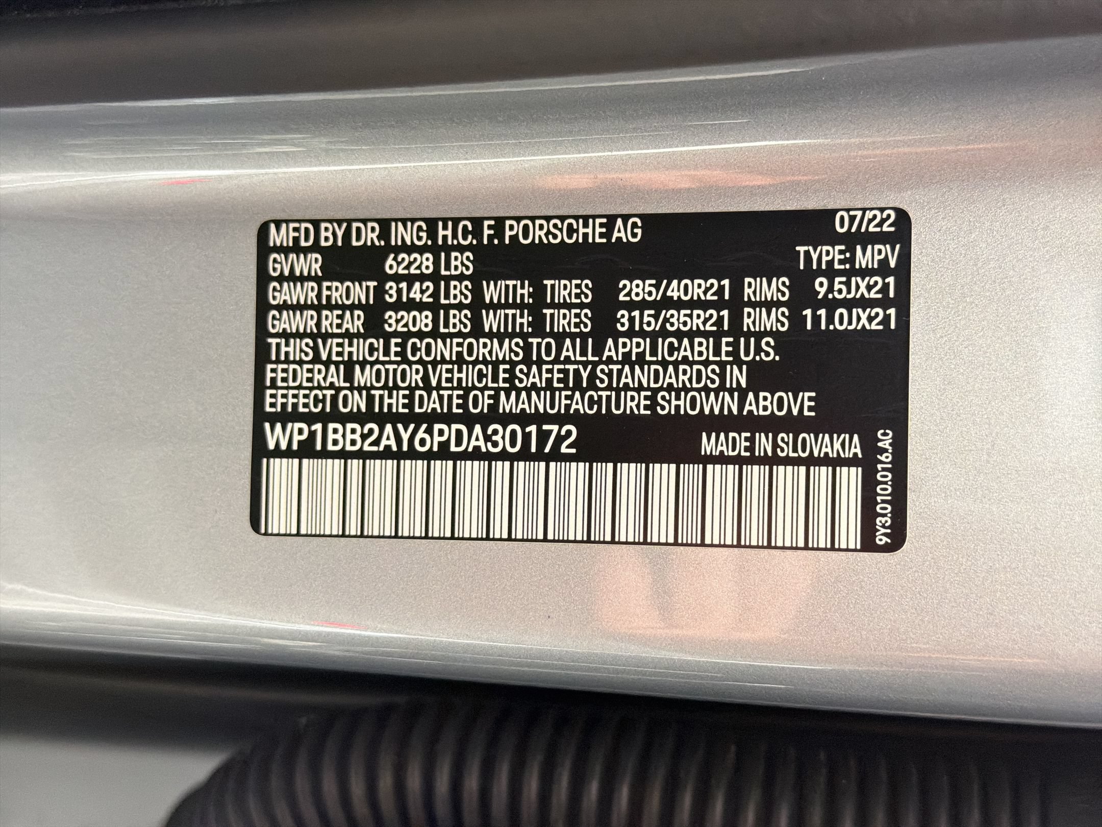 Certified 2023 Porsche Cayenne Coupe AWD/4WD image 21