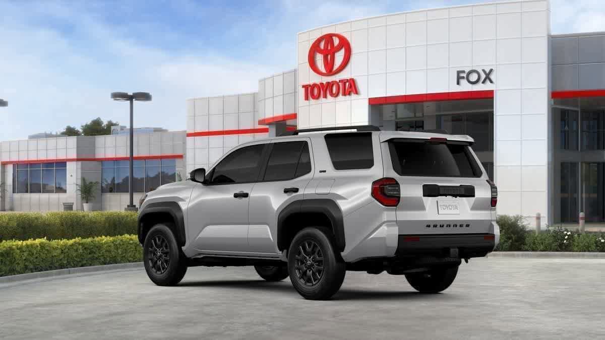 New 2026 Toyota 4Runner SR5 AWD/4WD image 6