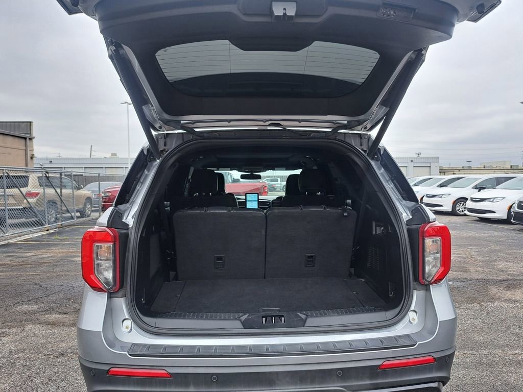 Used 2021 Ford Explorer ST w/ Equipment Group 401A image 28