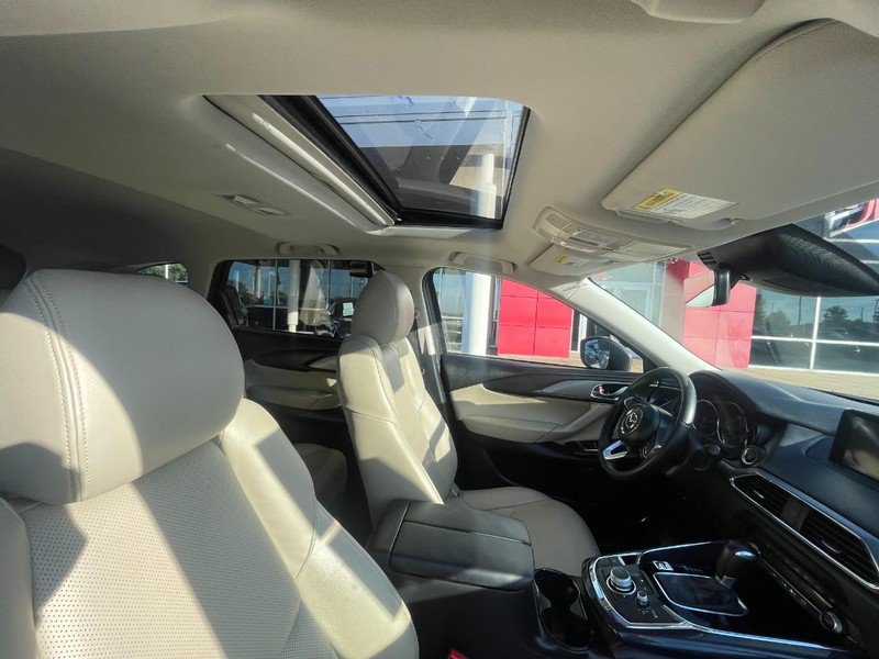Used 2019 MAZDA CX-9 Touring w/ Touring Premium Package FWD image 5