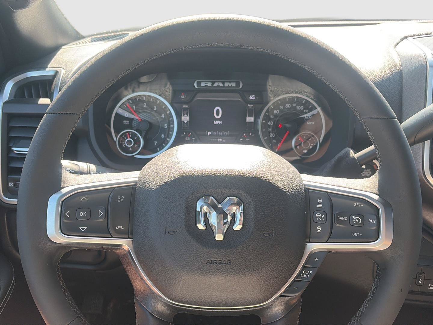 New 2026 RAM 2500 Big Horn AWD/4WD image 13