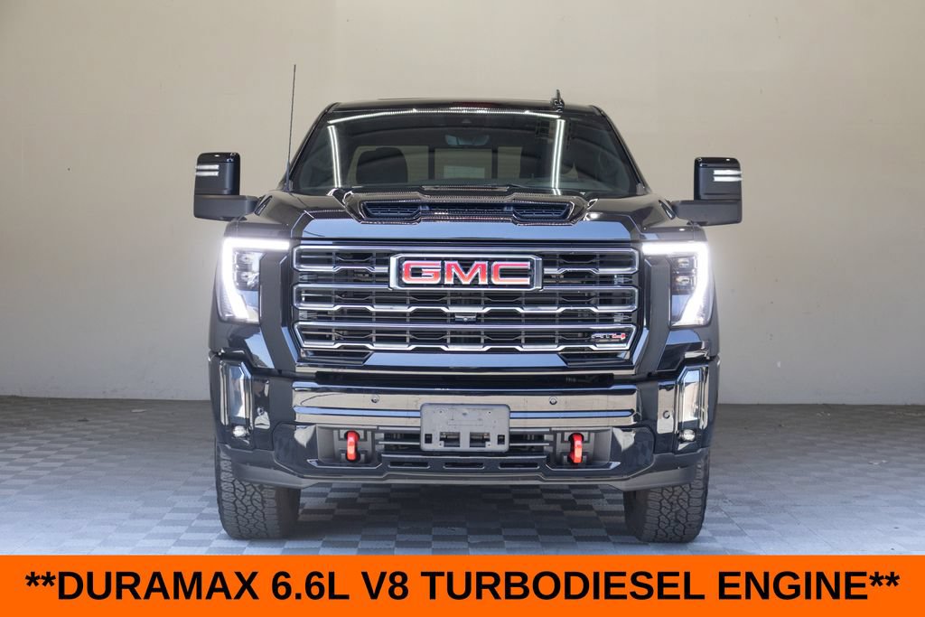 Used 2024 GMC Sierra 2500 AT4 w/ AT4 Premium Plus Package AWD/4WD image 4