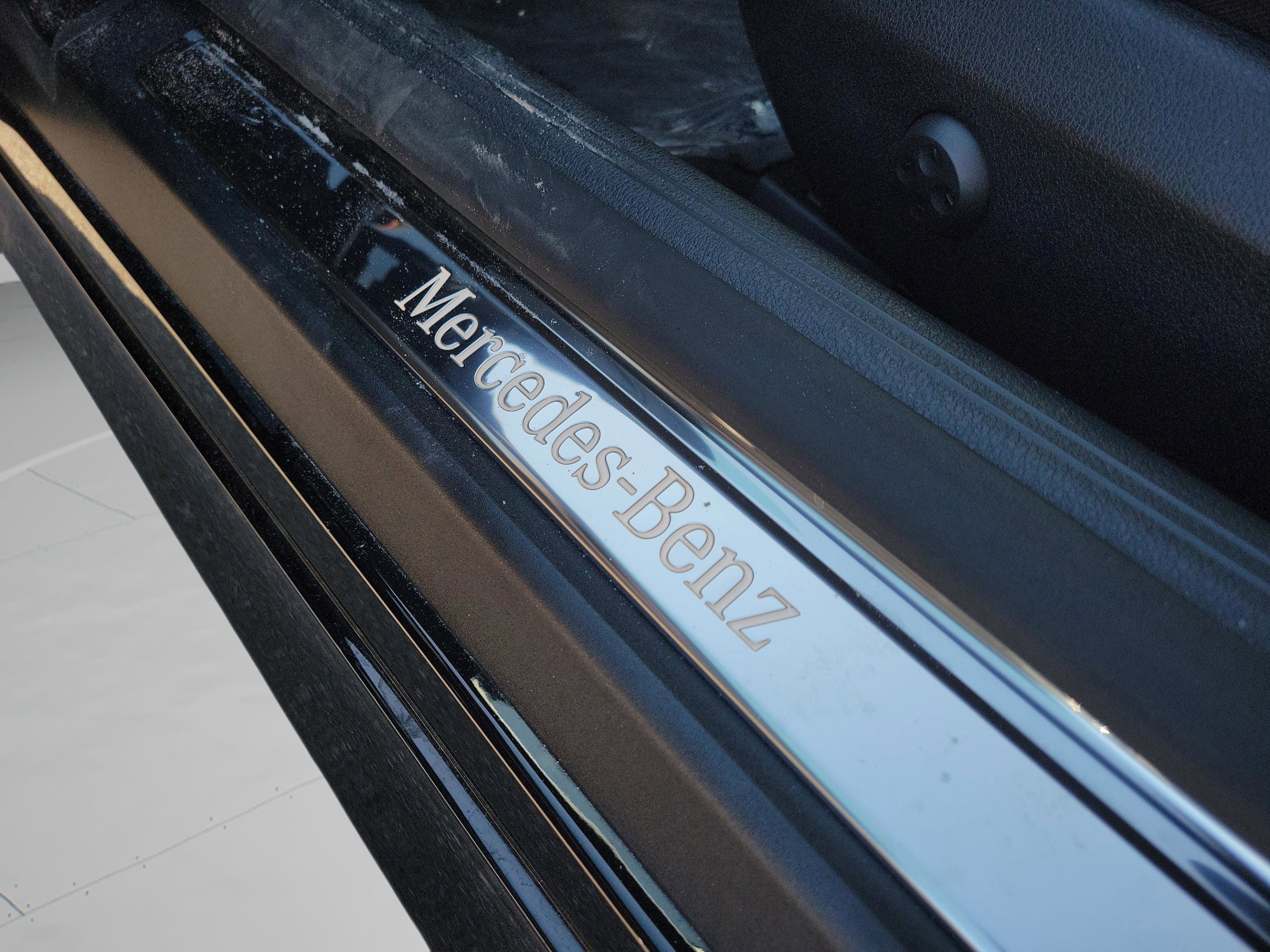 Certified 2025 Mercedes-Benz CLE 450 4MATIC Cabriolet image 14