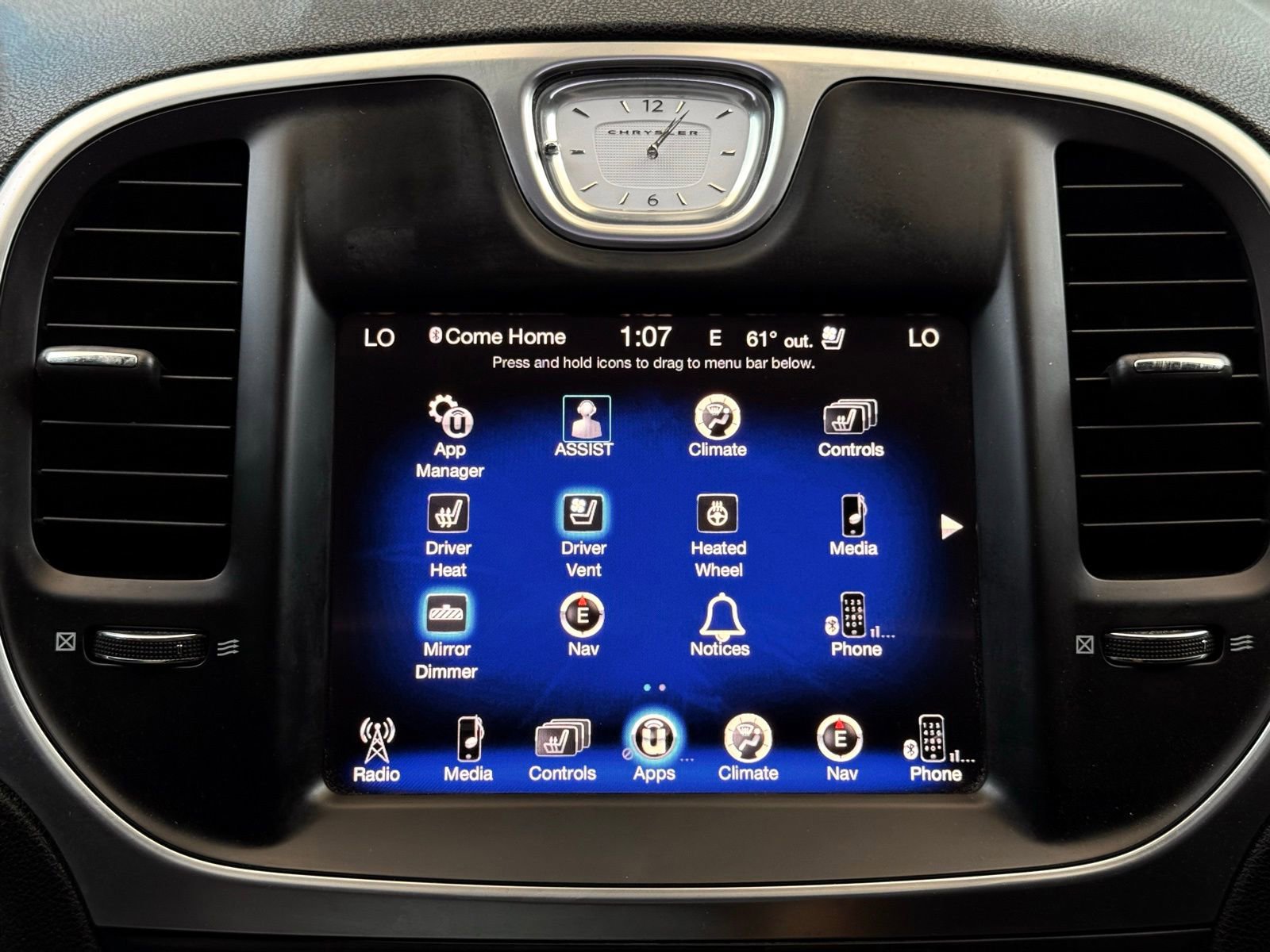 Used 2015 Chrysler 300 C w/ Harman/Kardon Audio Group RWD image 41