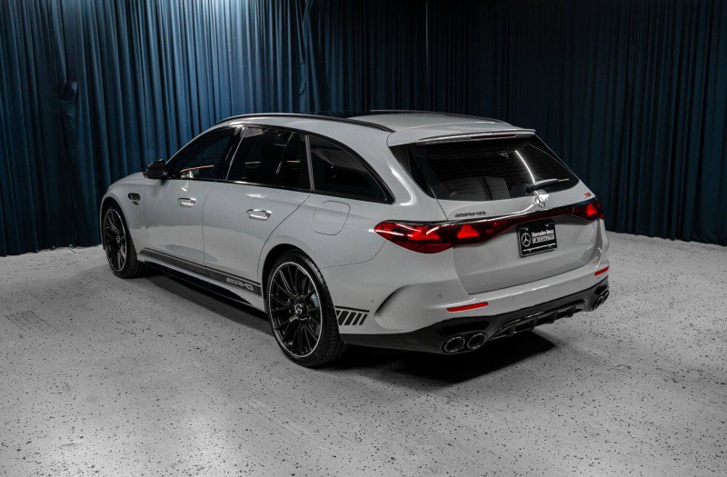 New 2026 Mercedes-Benz E 53 AMG 4MATIC Sedan image 9