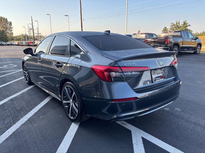 Used 2022 Honda Civic Touring image 8