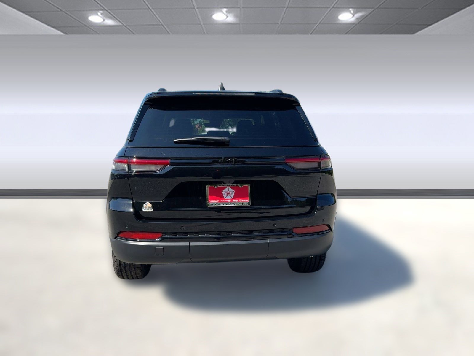 New 2025 Jeep Grand Cherokee Altitude image 10