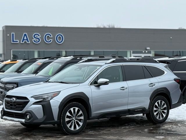 Used 2024 Subaru Outback Touring image 1