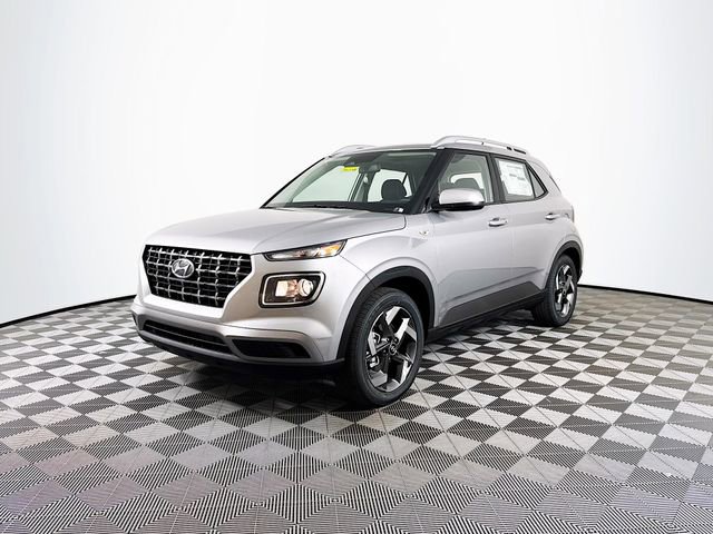 New 2026 Hyundai Venue SEL FWD image 46