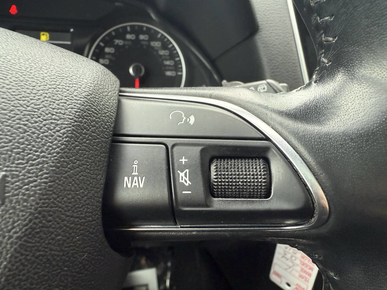 Used 2016 Audi Q5 2.0T Premium Plus w/ Technology Package image 23