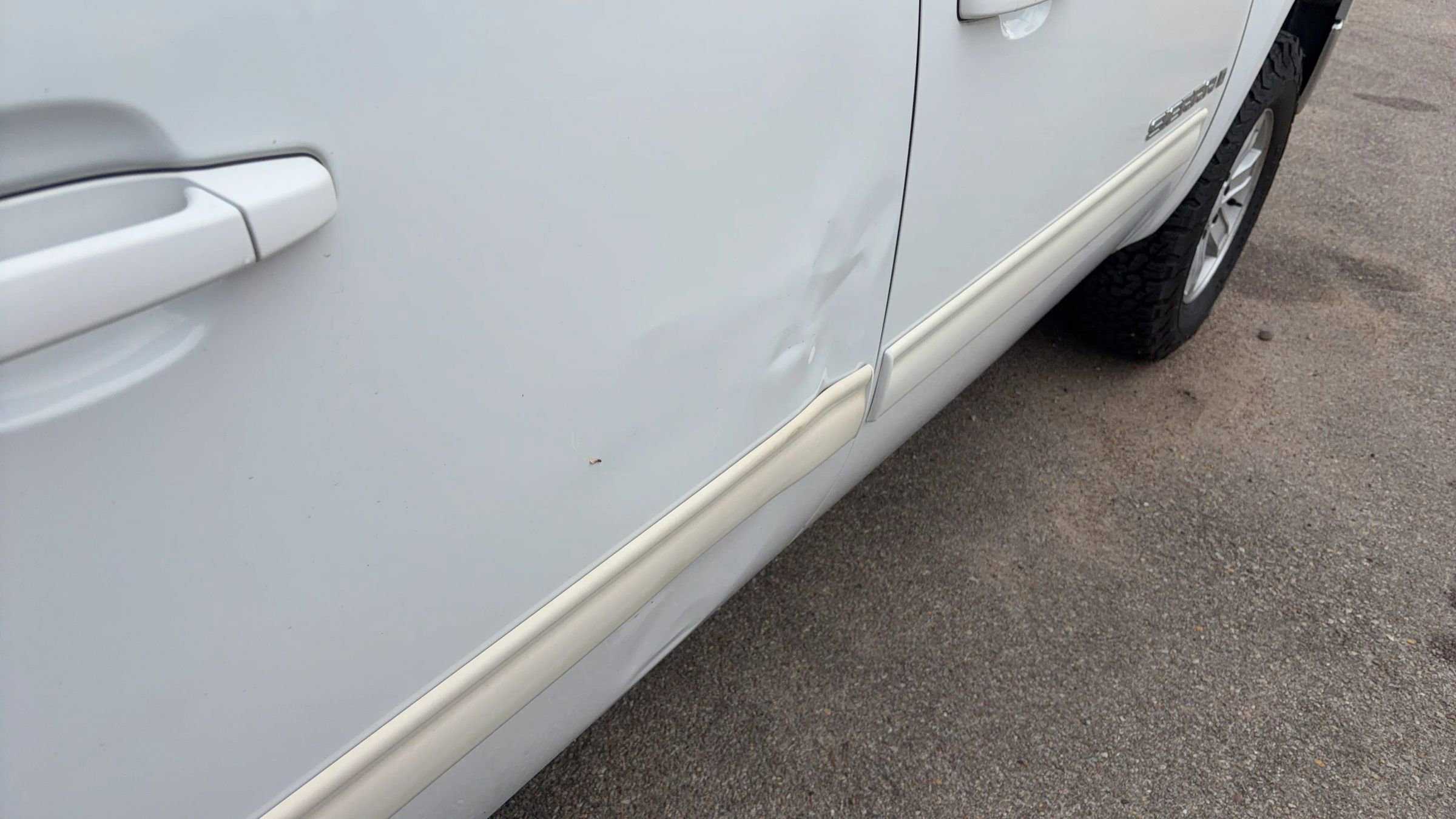 Used 2007 GMC Sierra 1500 SLE w/ SLE1 Preferred Package image 8