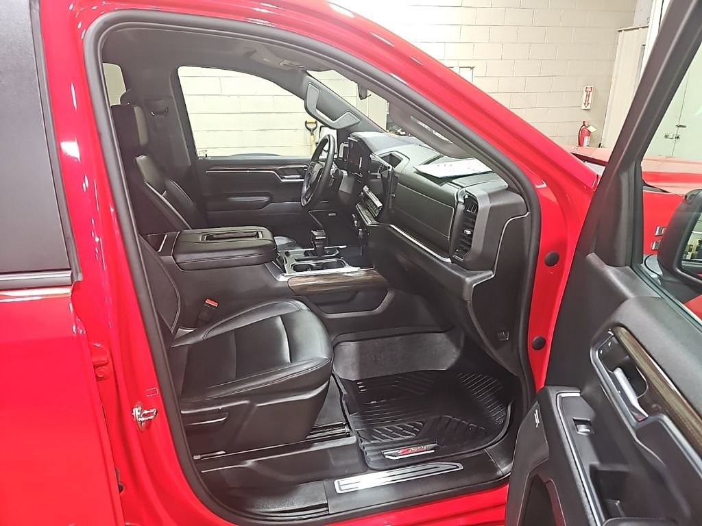Used 2022 Chevrolet Silverado 1500 RST w/ RST All Star Premium Package image 34