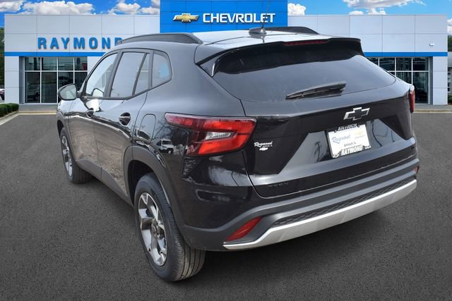 New 2026 Chevrolet Trax LT w/ LT Convenience Package image 6