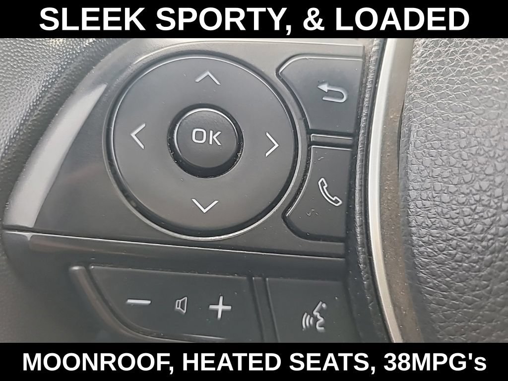 Used 2021 Toyota Corolla XSE FWD image 22