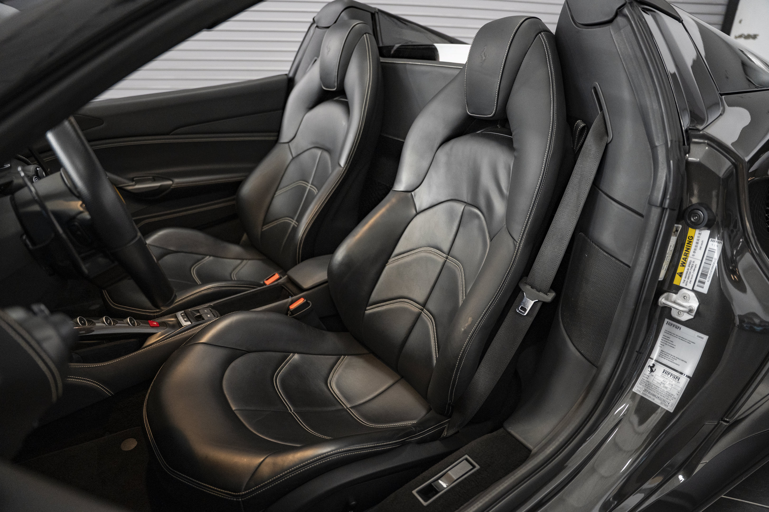 Used 2019 Ferrari 488 Spider RWD image 28