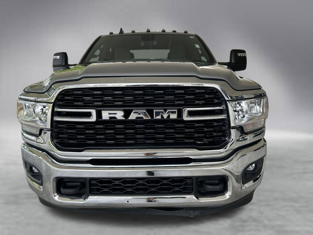 Used 2024 RAM 3500 Big Horn AWD/4WD image 13
