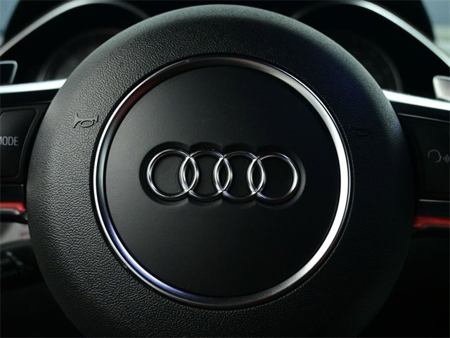 Used 2009 Audi R8 V8 w/ Enhanced Leather Pkg image 13