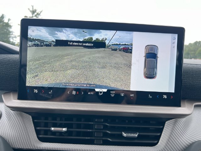 New 2026 Ford Explorer Active AWD/4WD image 25
