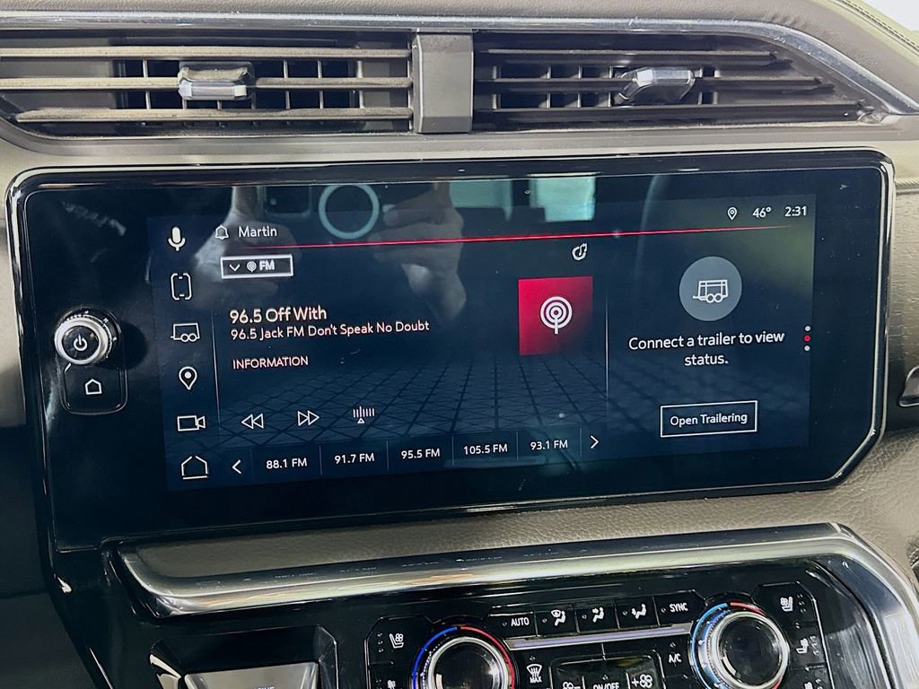 Used 2025 GMC Sierra 3500 Denali w/ Denali Reserve Package image 36