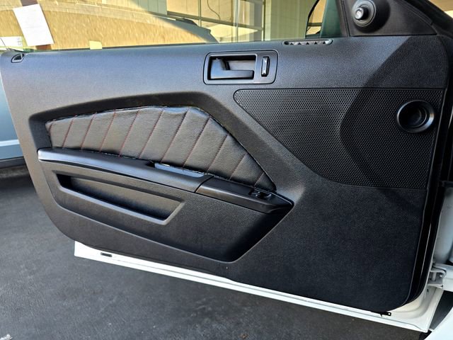 Used 2012 Ford Mustang Coupe image 13