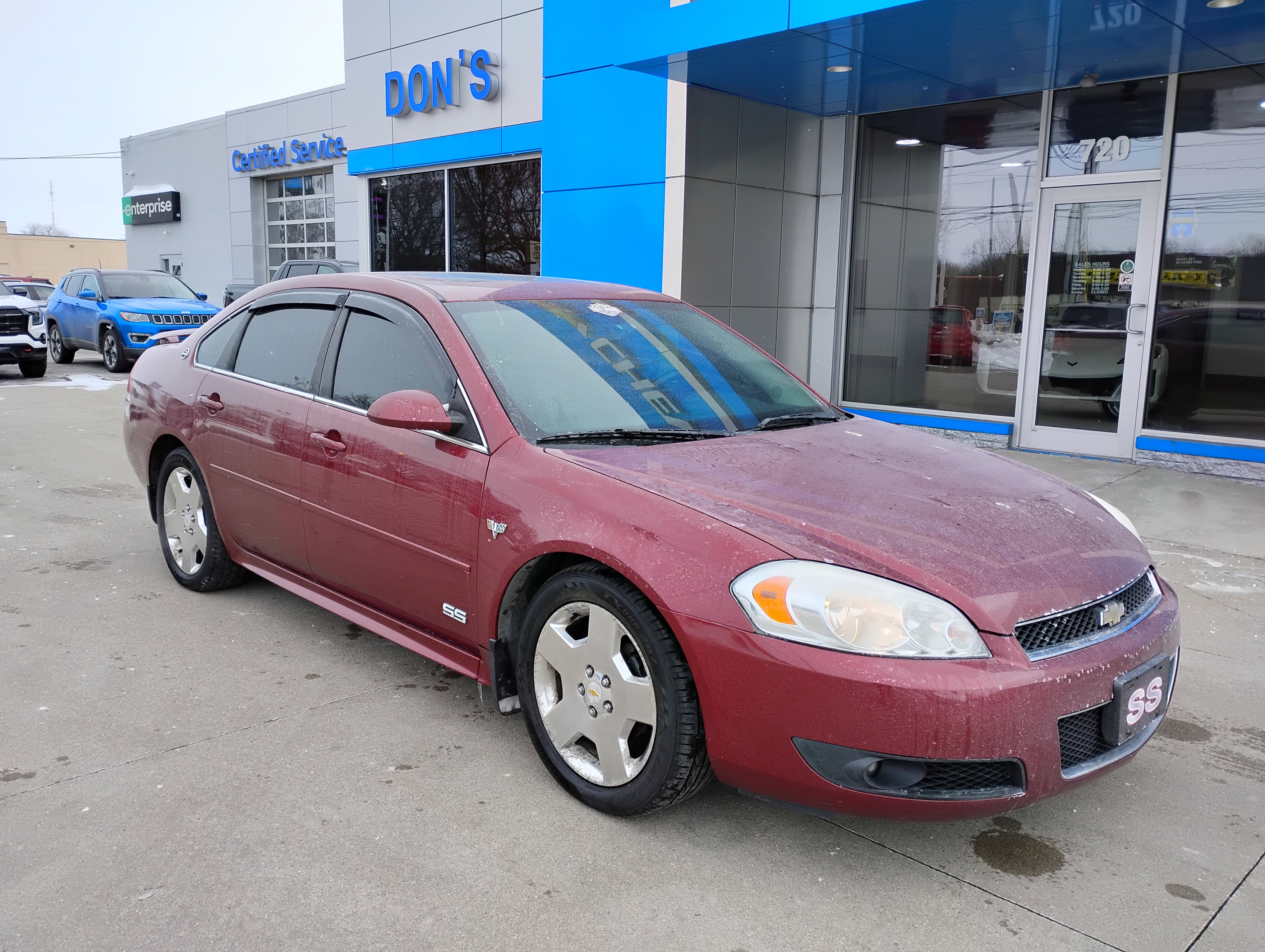 Used 2009 Chevrolet Impala SS w/ Convenience Package image 3