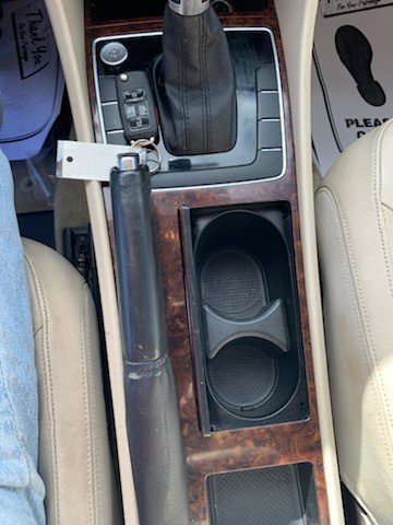 Used 2012 Volkswagen Passat 2.5 SEL Premium image 9