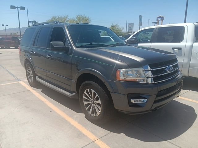 Used 2017 Ford Expedition XLT AWD/4WD image 3