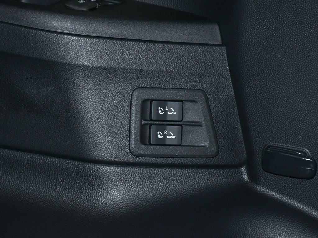 Used 2023 Lexus LX 600 F Sport w/ Accessory Package (Z1) AWD/4WD image 69
