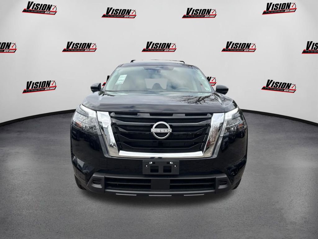 New 2025 Nissan Pathfinder SV w/ Cargo Package image 2