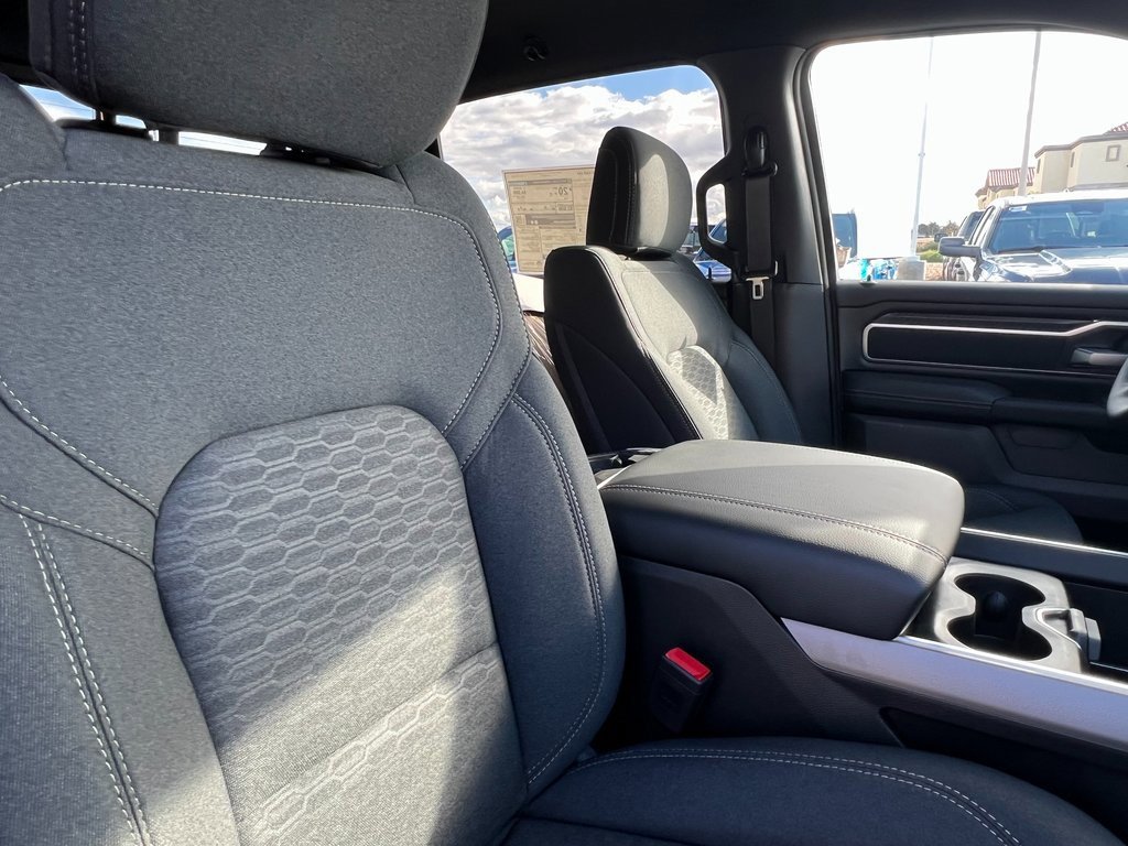 New 2026 RAM 1500 4x4 Crew Cab image 13