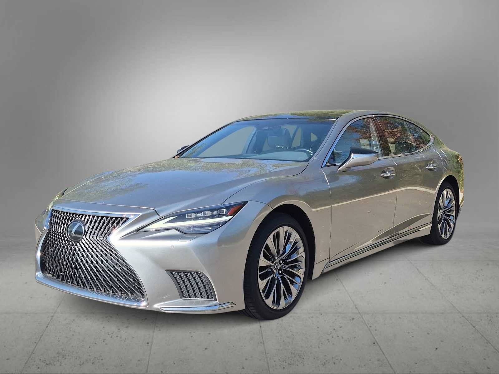 Used 2021 Lexus LS 500 AWD w/ Interior Upgrade Package image 4