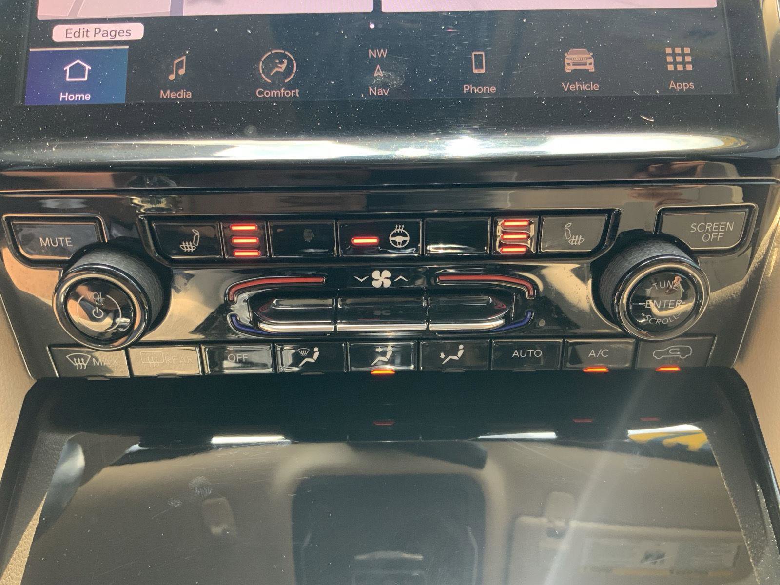 Used 2022 Jeep Grand Cherokee L Limited image 23