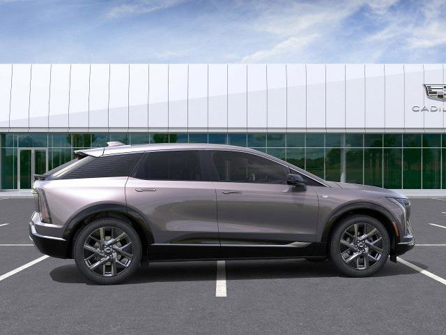 New 2026 Cadillac Optiq Luxury 1 image 2