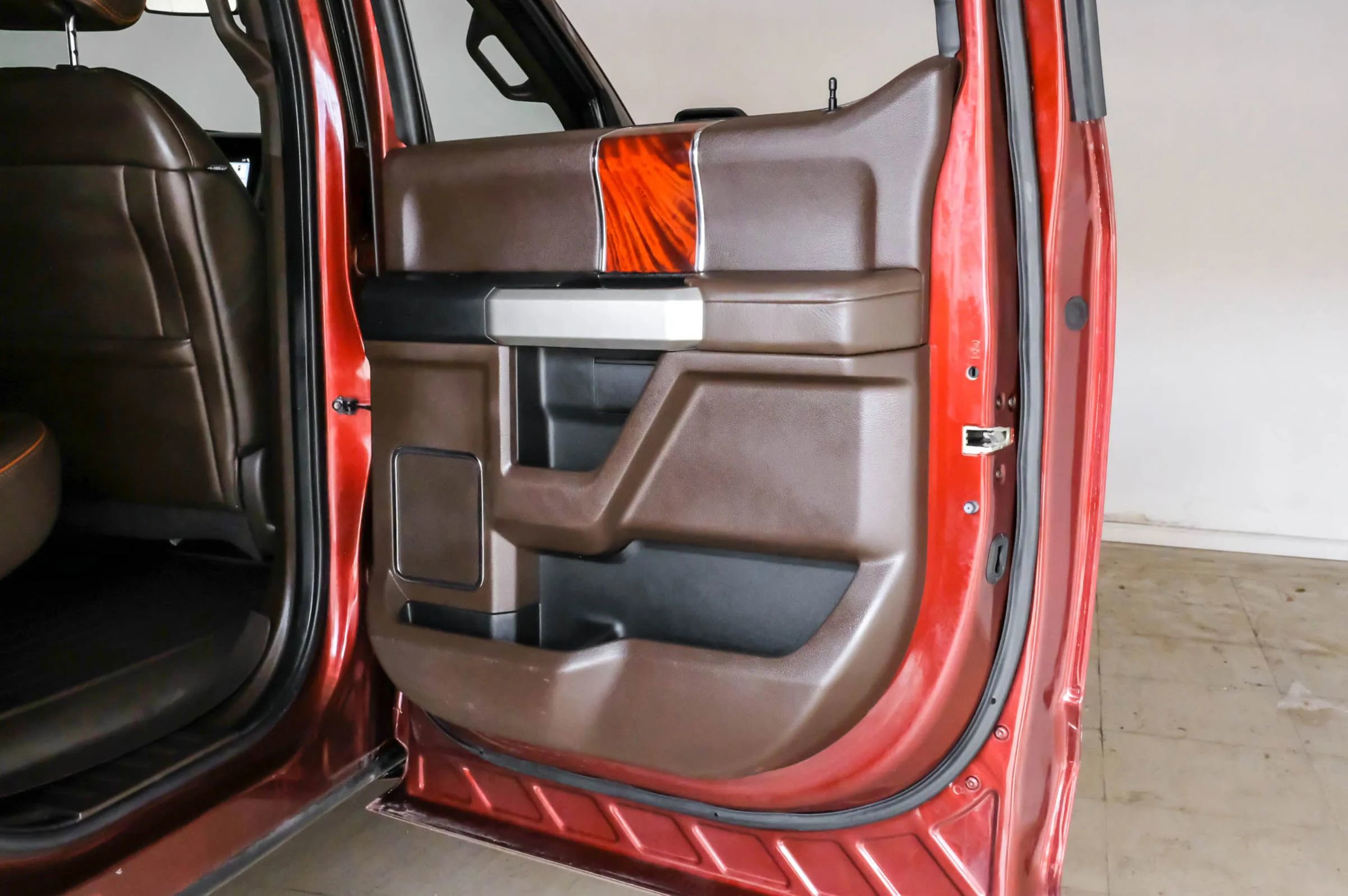 Used 2017 Ford F150 King Ranch AWD/4WD image 45