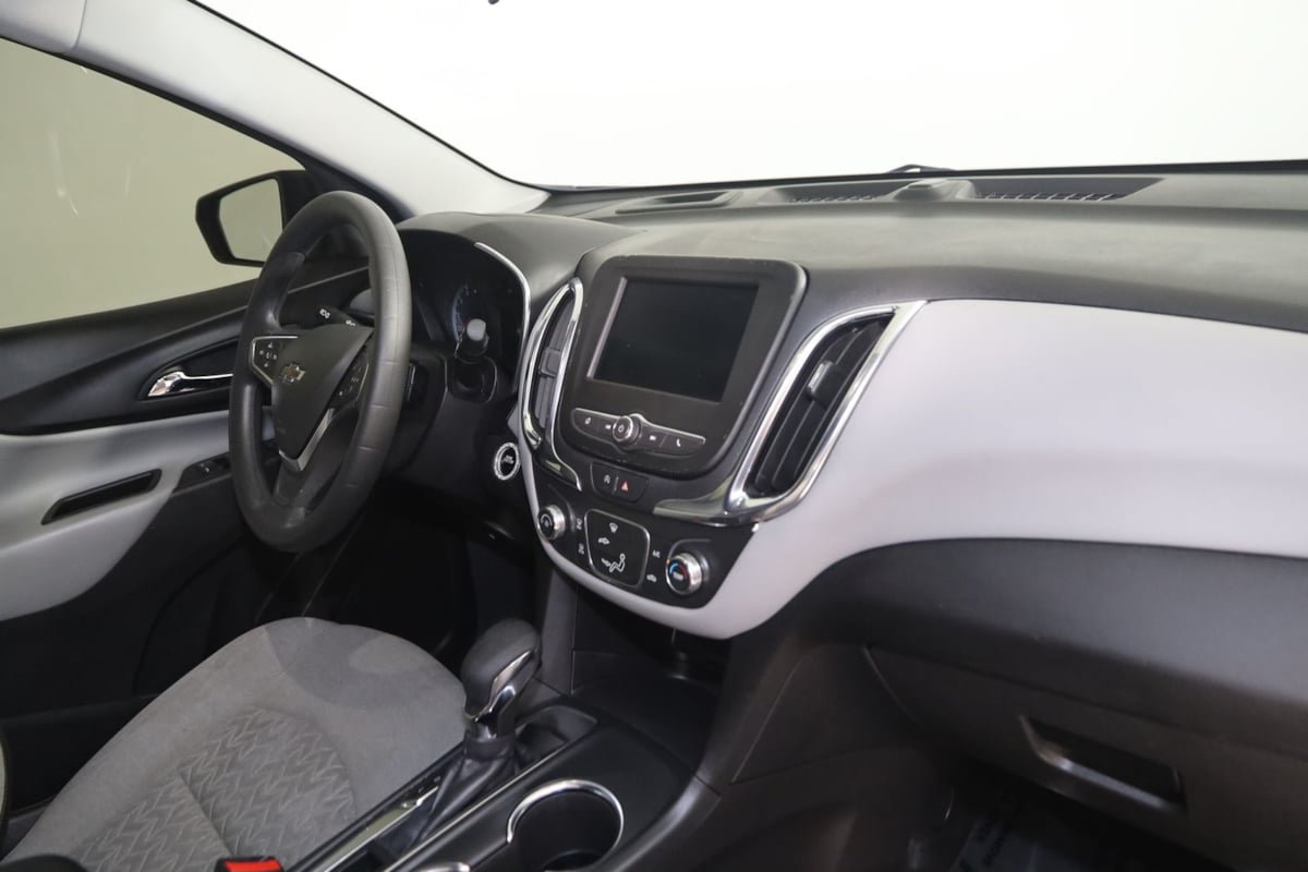Used 2024 Chevrolet Equinox LS FWD image 35